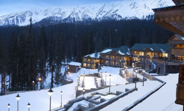 Jammu Kashmir Family tour package
